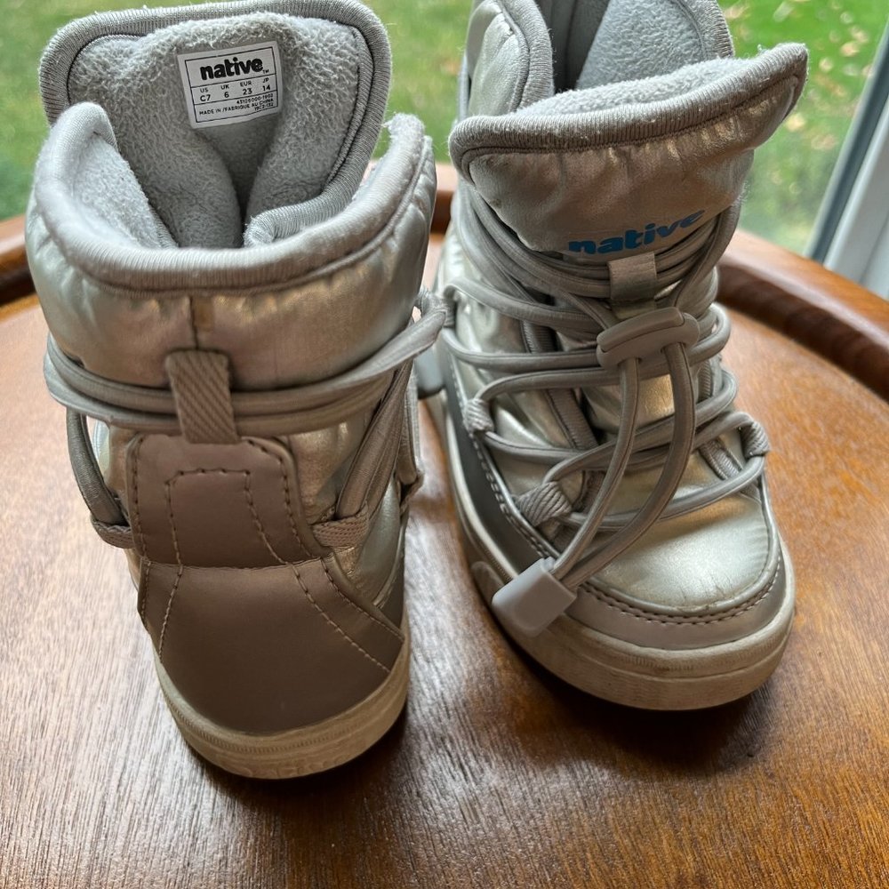 Native Chamonix Boots - Picture 2 of 2